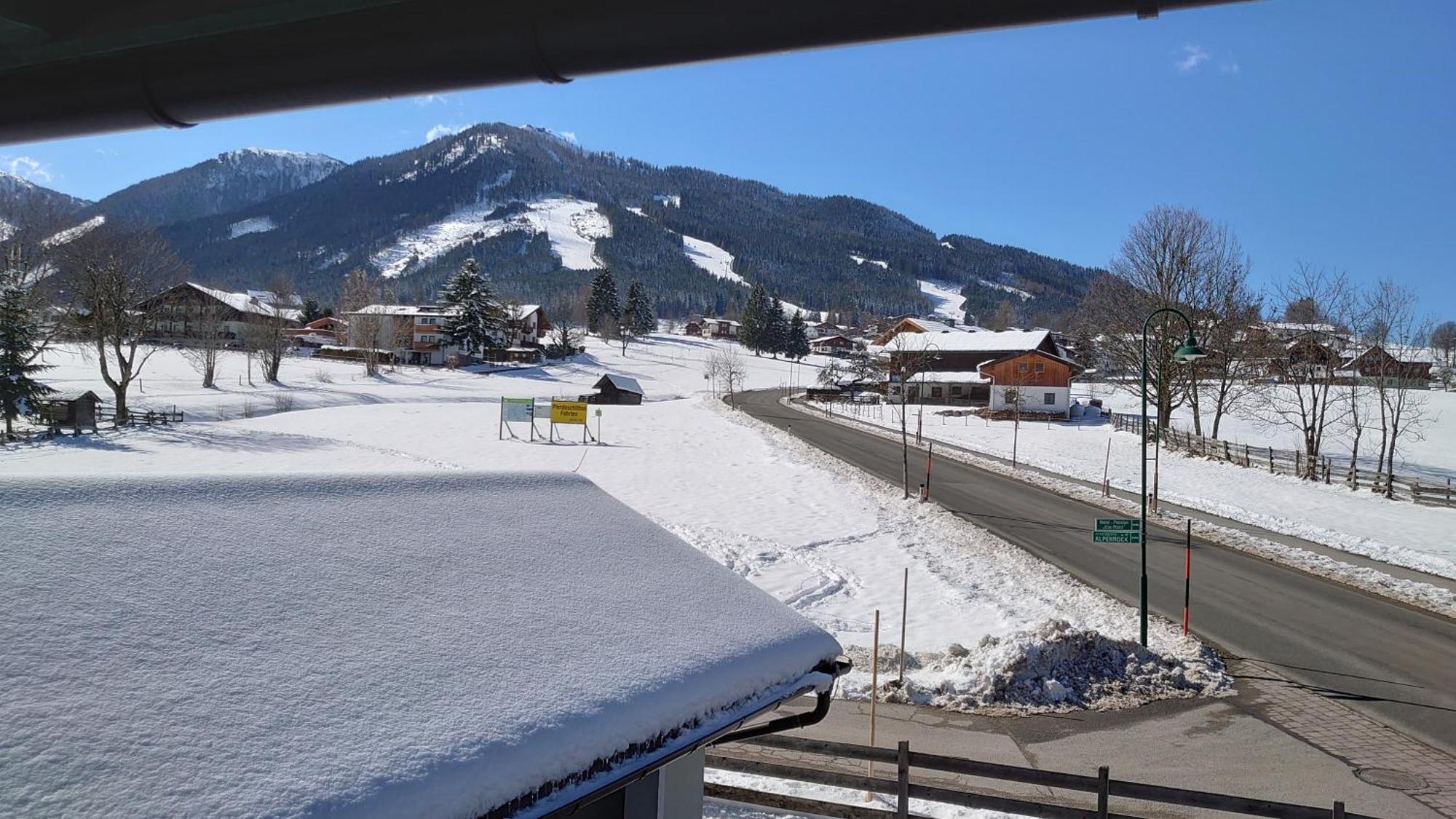 Haus Hubertusheim Apartment Schladming Bilik gambar